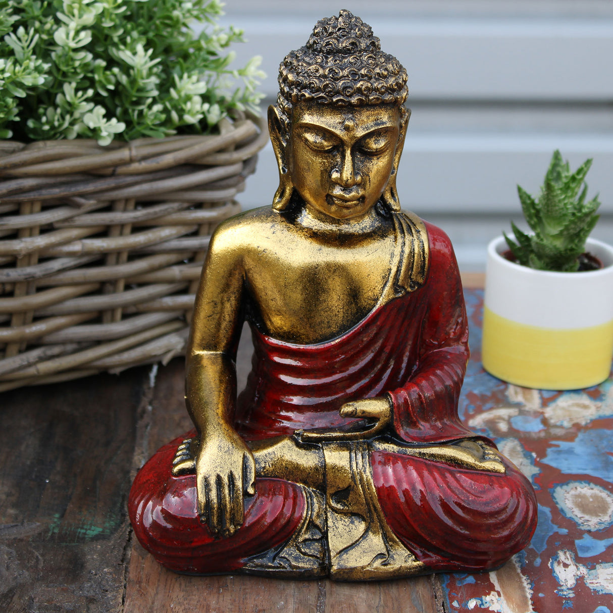 Statua di Buddha Grande in Resina Rossa e Oro