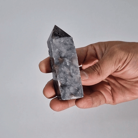 Calcite Crystal Tower Side Polished