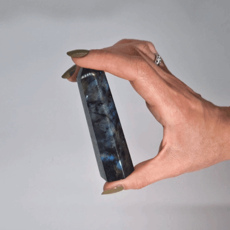 Labradoriet Kristal Punt, Madagaskar 100x28mm