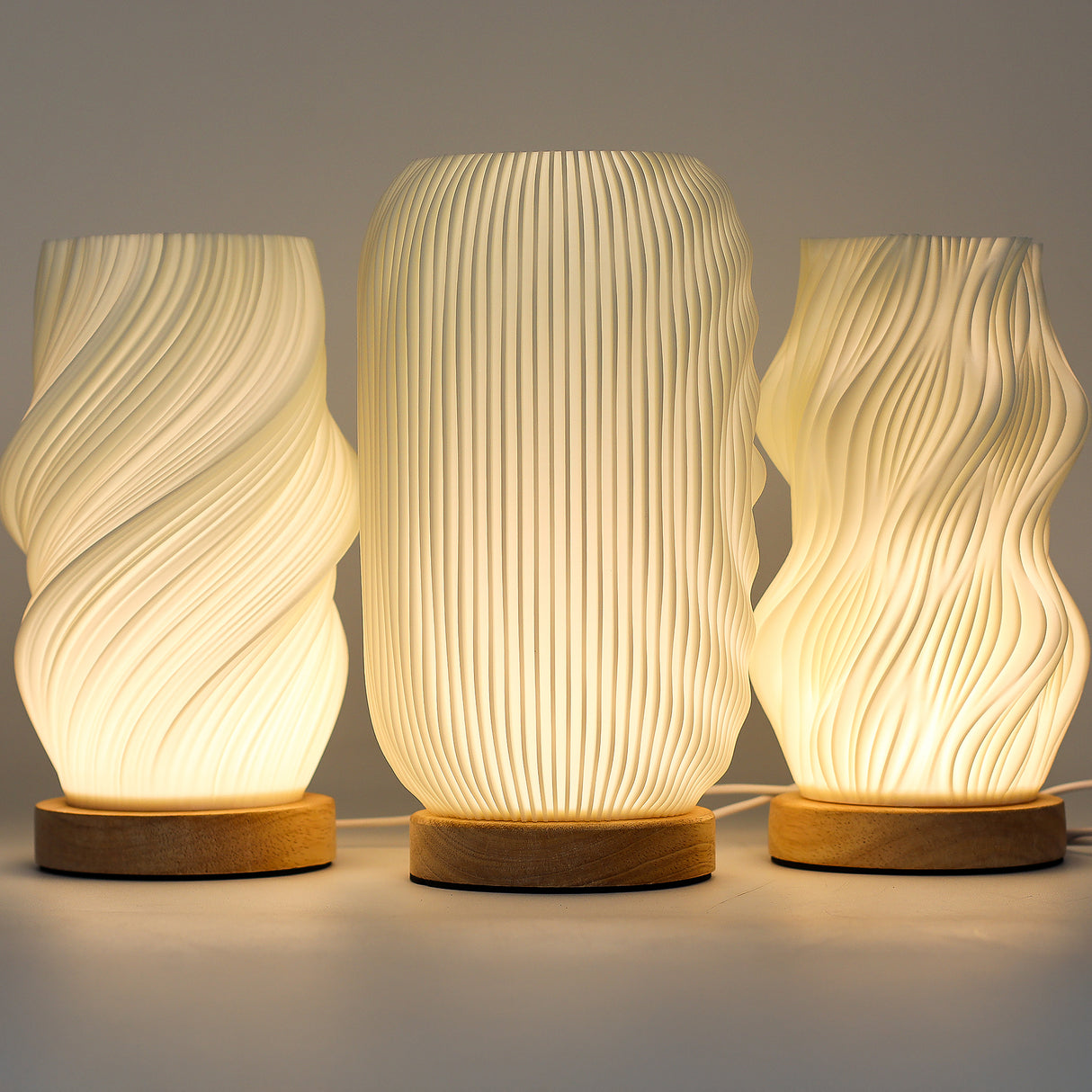 USB 3-Level Dimmable Table Lamp Pleated Shade