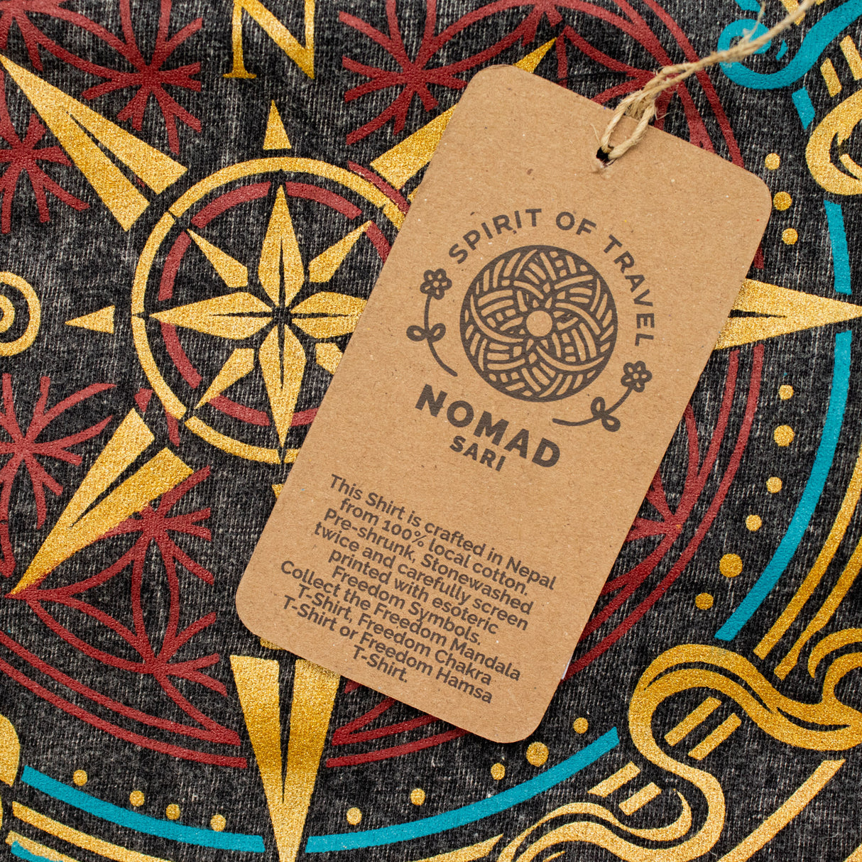 Nomad Sari tričko z stonewashed bavlny – Kompas života – Antracitová – XL