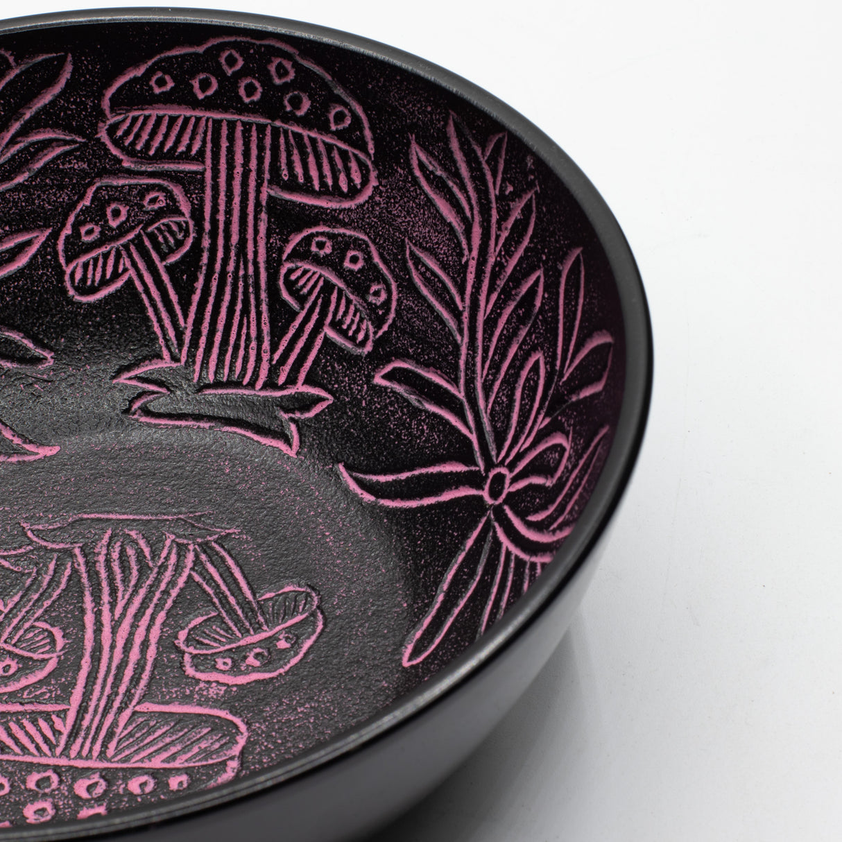 Aluminium Syngeskål - Magic Mushroom - Pink (20cm)