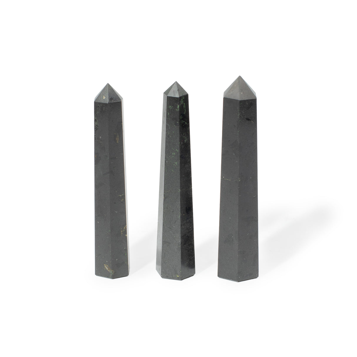 Obélisque à six faces en pierre précieuse, environ 11 cm - Tourmaline noire