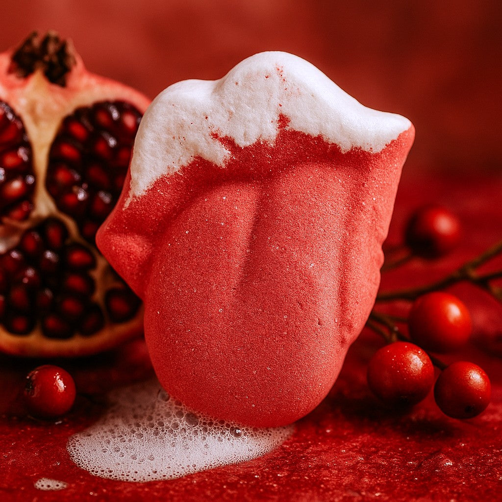 Bath Bomb Lip-Shaped Raspberry and Pomegranate 60g