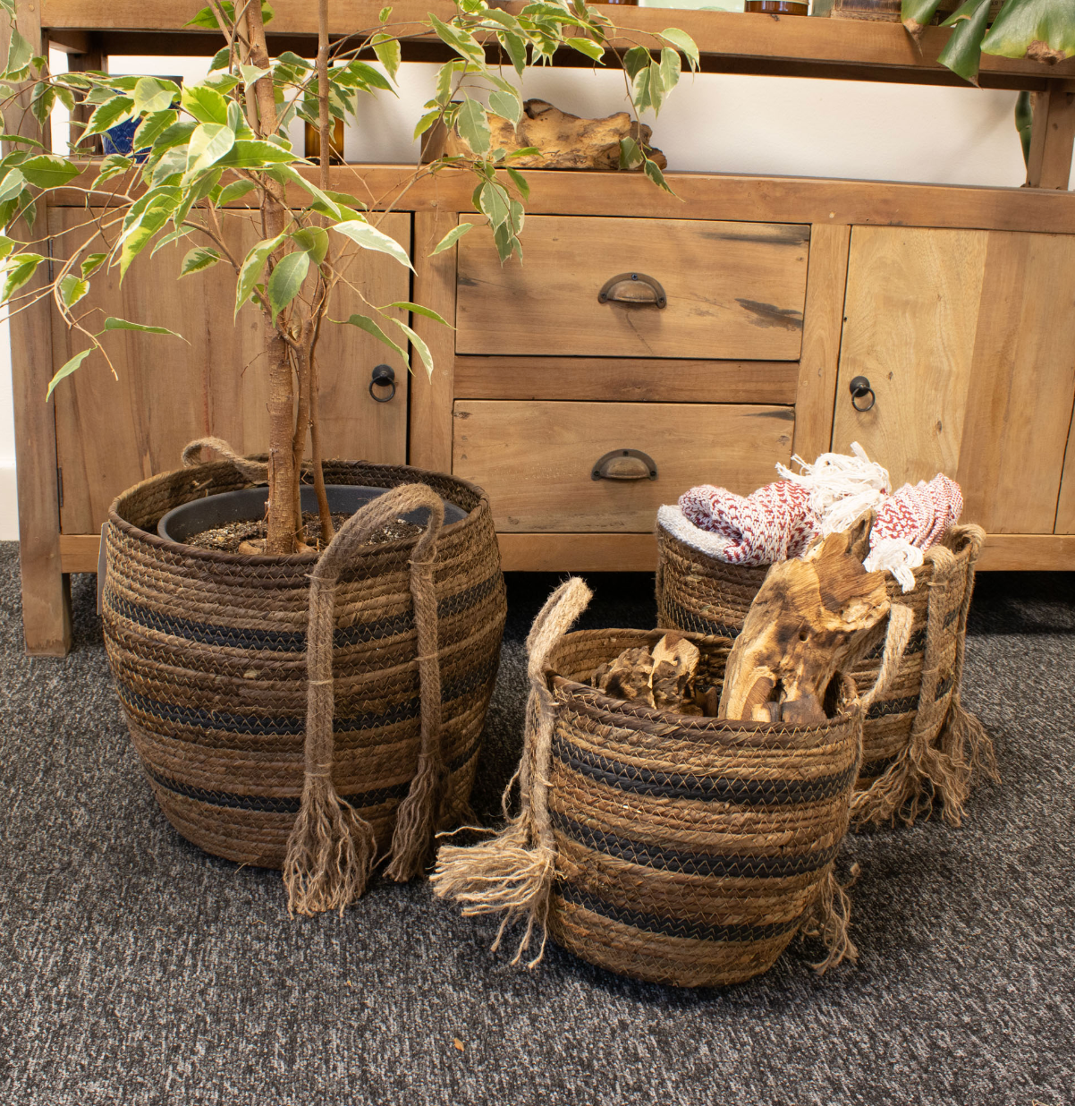 Bananna Leaf & Seagrass Large Baskets - Natural Browns- Set of 3