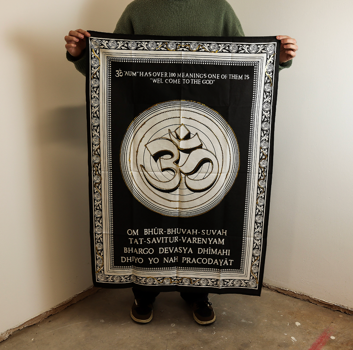 Cotton Wall Art 70X110Cm Om Welcome To The God