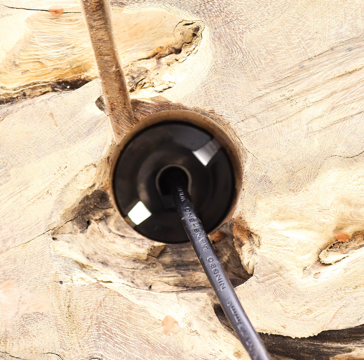 Лампа DriftGlow с абажуром из хлопка Luna цвета слоновой кости