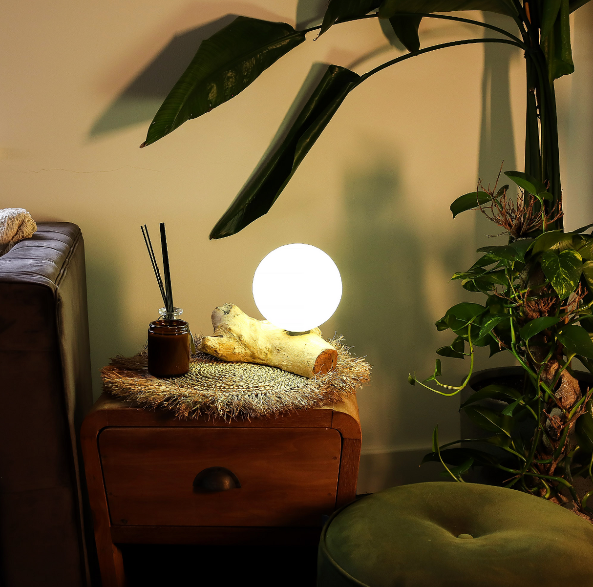 Лампа DriftGlow с абажуром из хлопка Luna цвета слоновой кости