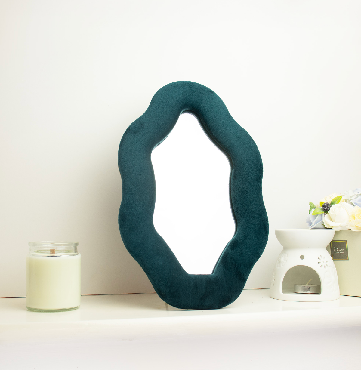 Soft Squiggly Mirror Oval Pebble Royal Teal 20 5X32 5X2 3Cm