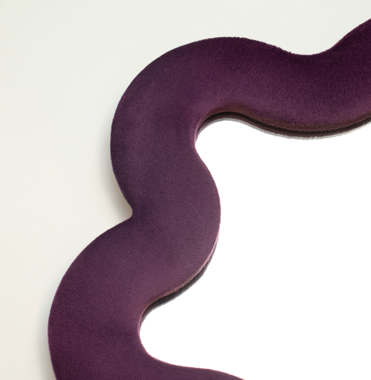 Soft Squiggly Mirror Star Mauve 33X31X2 3Cm