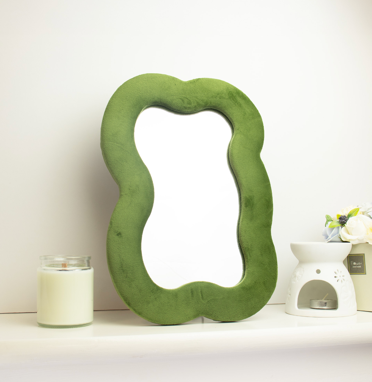 Soft Squiggly Mirror Large Cloud Moss Green 33 4X23 5X2 3Cm