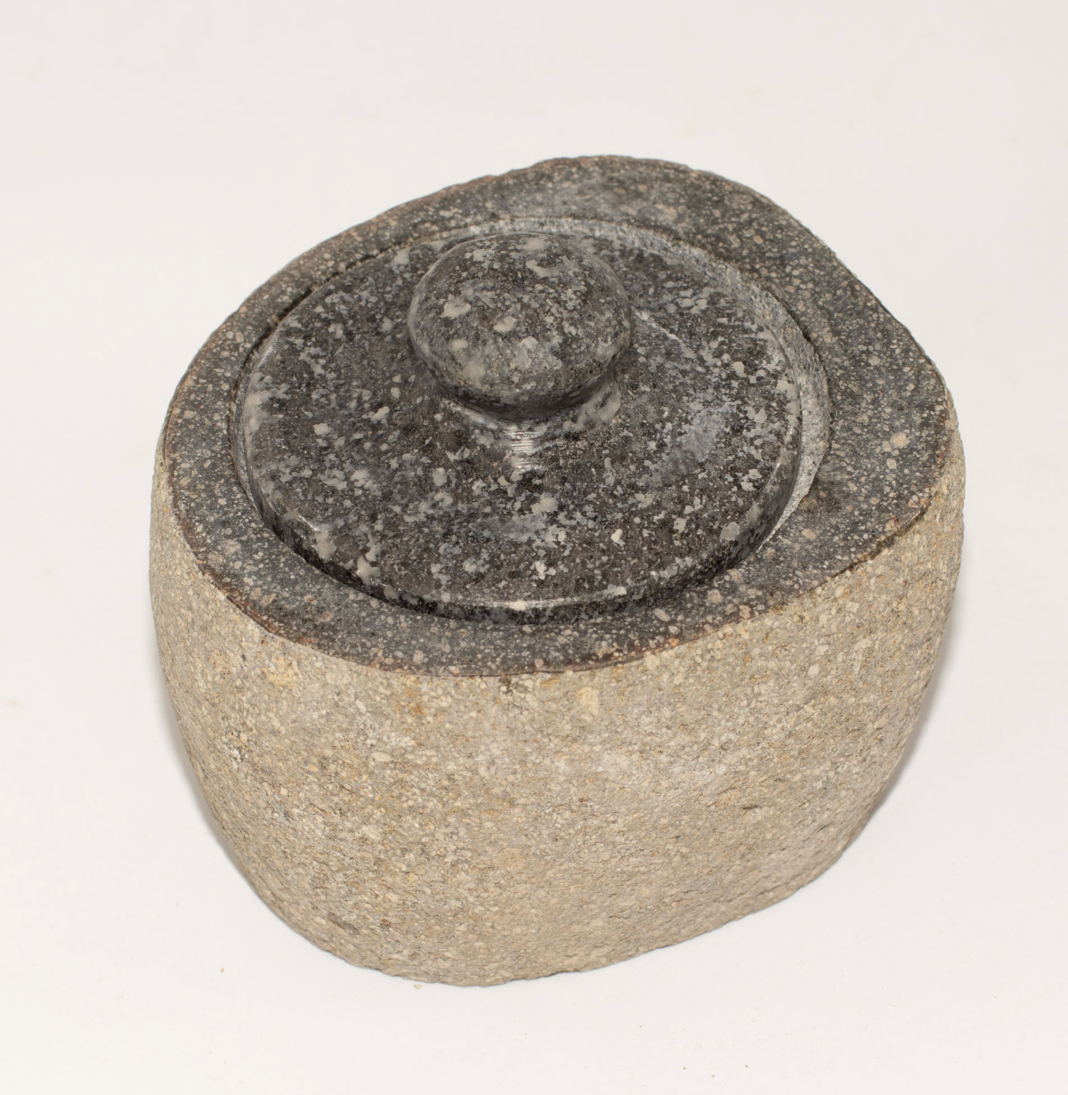 Natural Riverstone Grounding Pot Small Aprox 9X7Cm