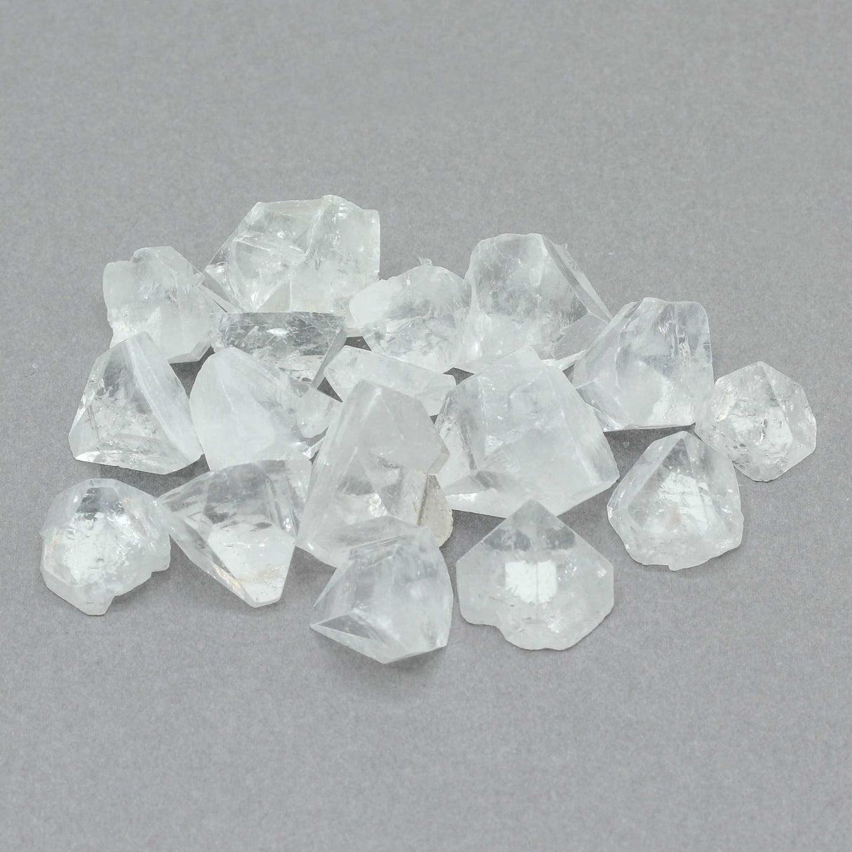 Apophyllite Tips Med Size (12 - 20mm) - 100gms - SHAMTAM.COM