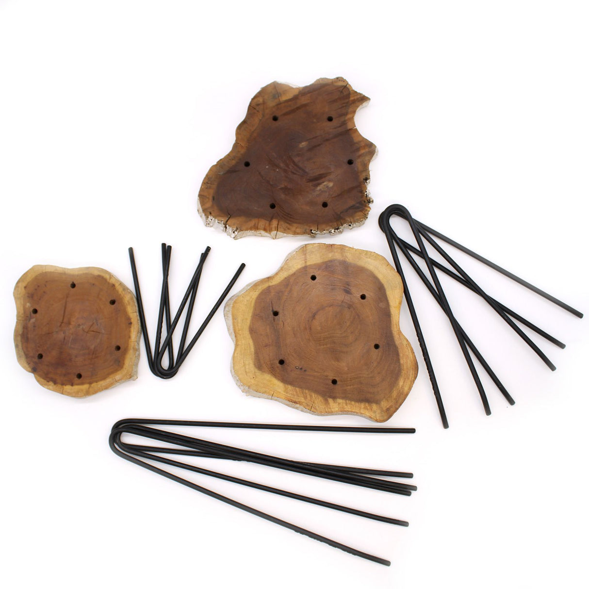 Sada 3 stojanov na rastliny z dreva Gamal s zeleným náterom