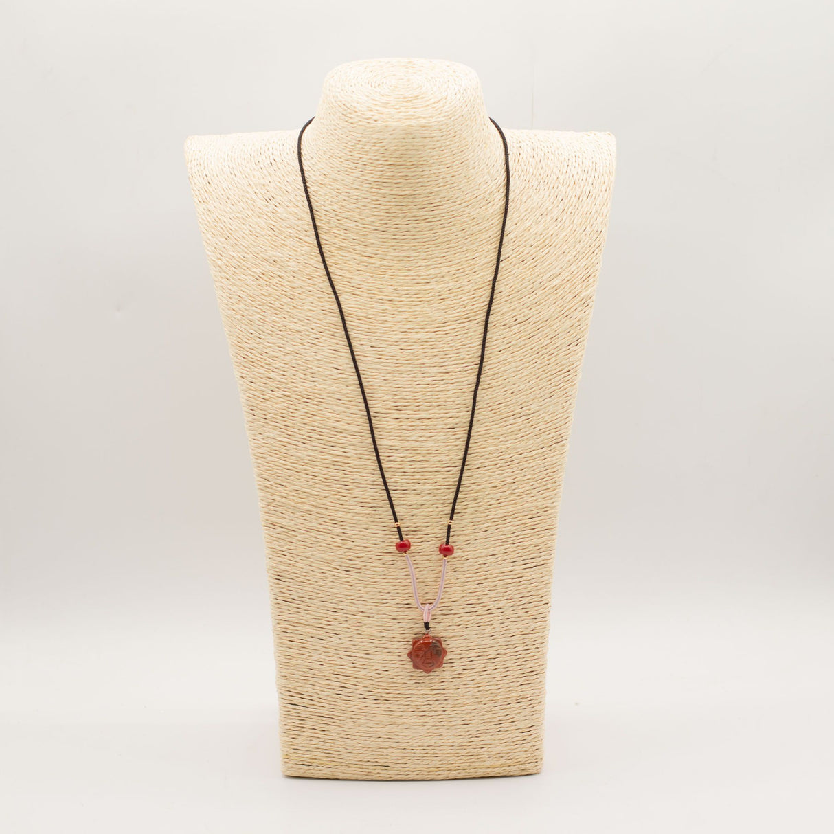 Cord Necklace Gemstone Pendant – Carnelian Sun Face