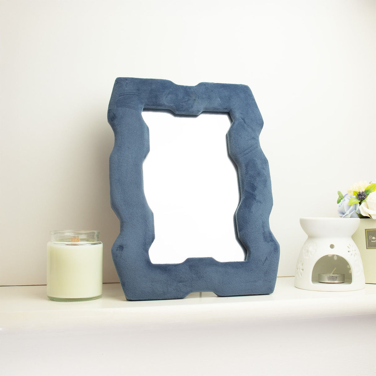 Mäkké krivolaké zrkadlo – Hrubý rám – Kráľovská modrá (30,5x22,5x2,3 cm)