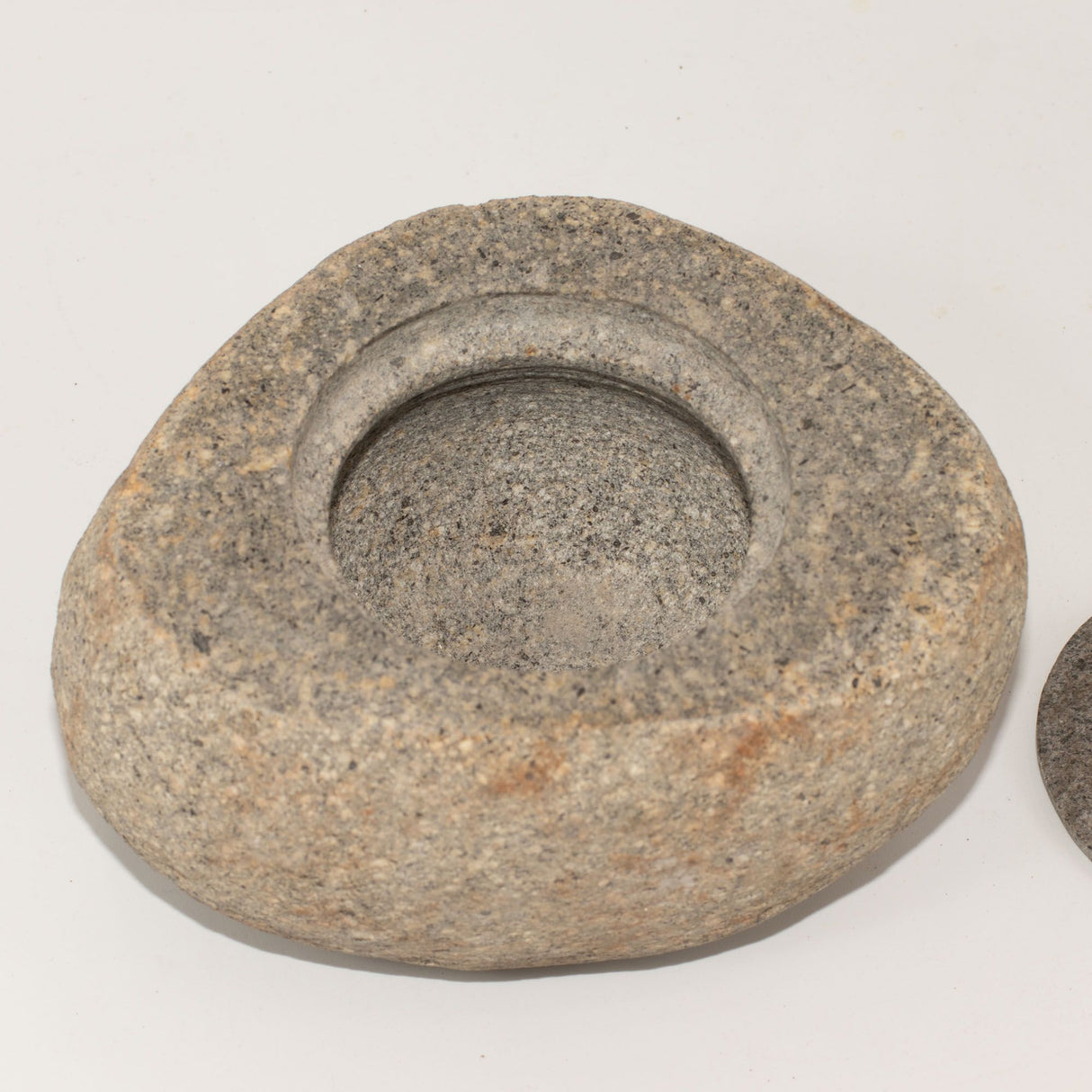 Natural Riverstone Grounding Pot – Large (approx 15x12cm)