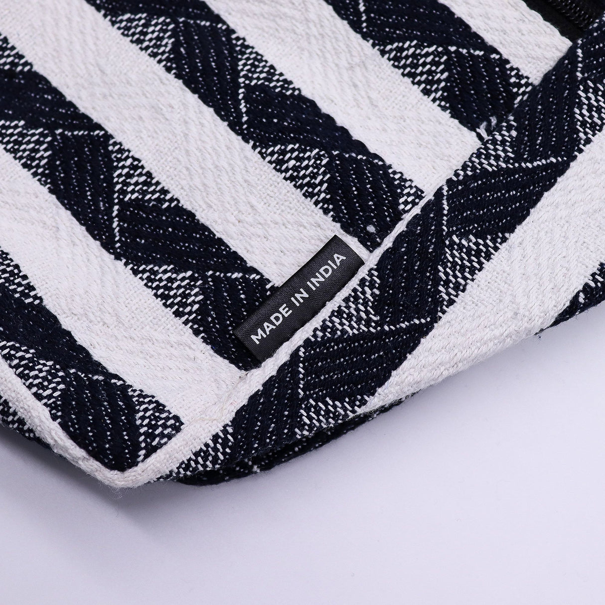 Jacquard Natural Bags – Atlas Nomad – Wander Muse Bag