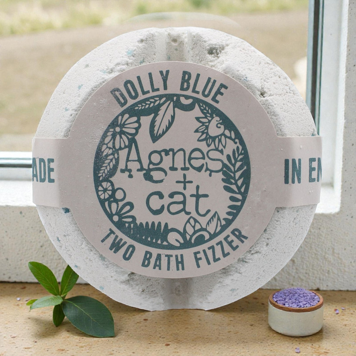 Agnes + Cat Bath Fizzer – Dolly Blue