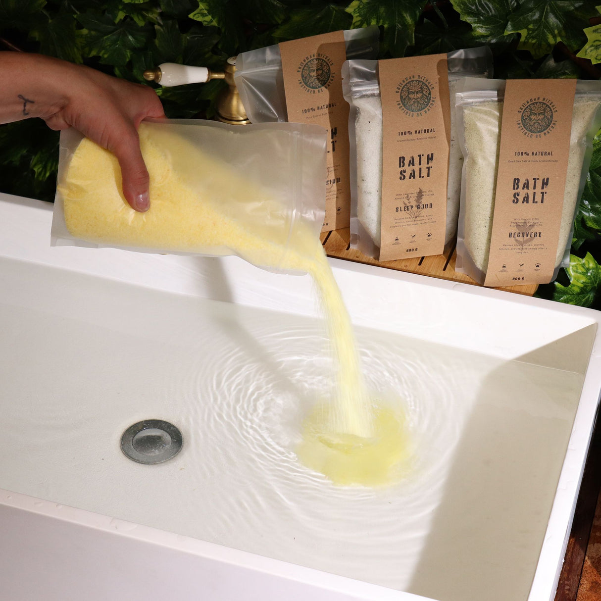 Greenman Rituaalit C-vitamiini & Mandariini Epsom-kylpysuola – Hehku & Matkaan