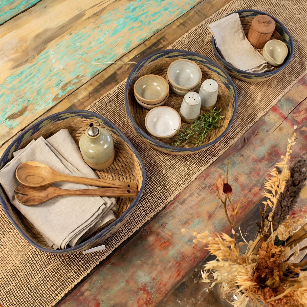 Подносы из соломы и морской травы – натуральные зелёный и синий – набор из 3 штук