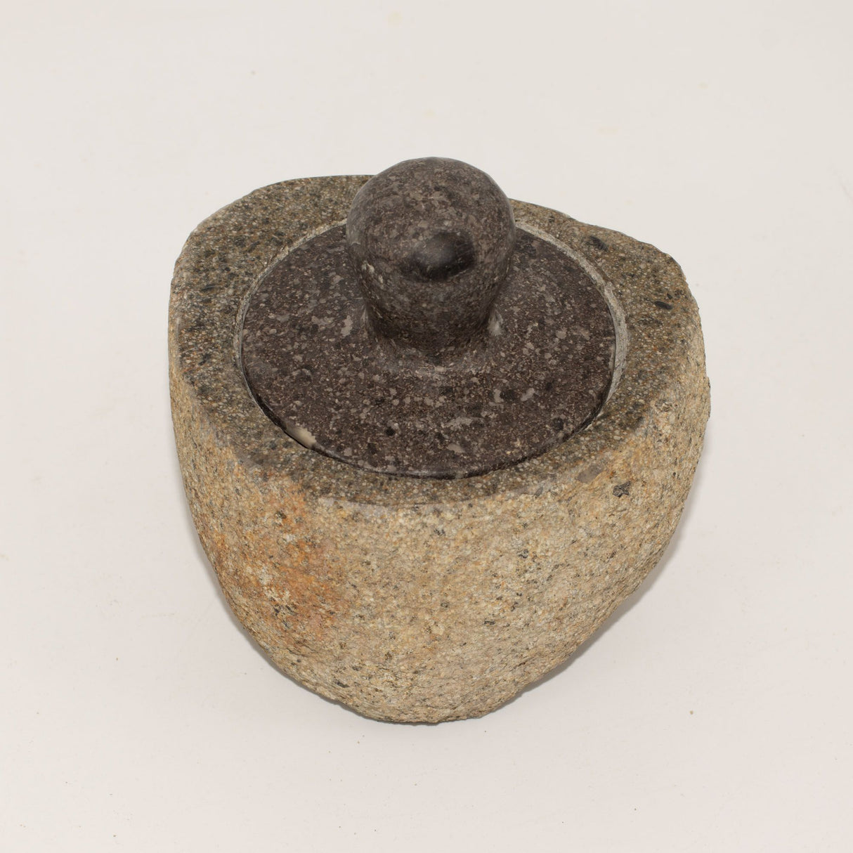 Pot de mise à la terre en pierre de rivière naturelle - Moyen (env. 12x8cm)