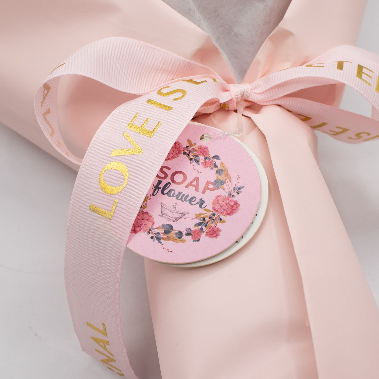 Ramo Grande de Rosas Rosadas – El Amor es Eterno – Tarjeta de Regalo