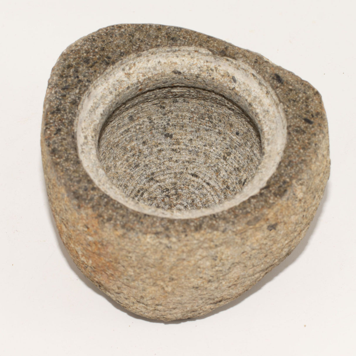 Pot de mise à la terre en pierre de rivière naturelle - Moyen (env. 12x8cm)