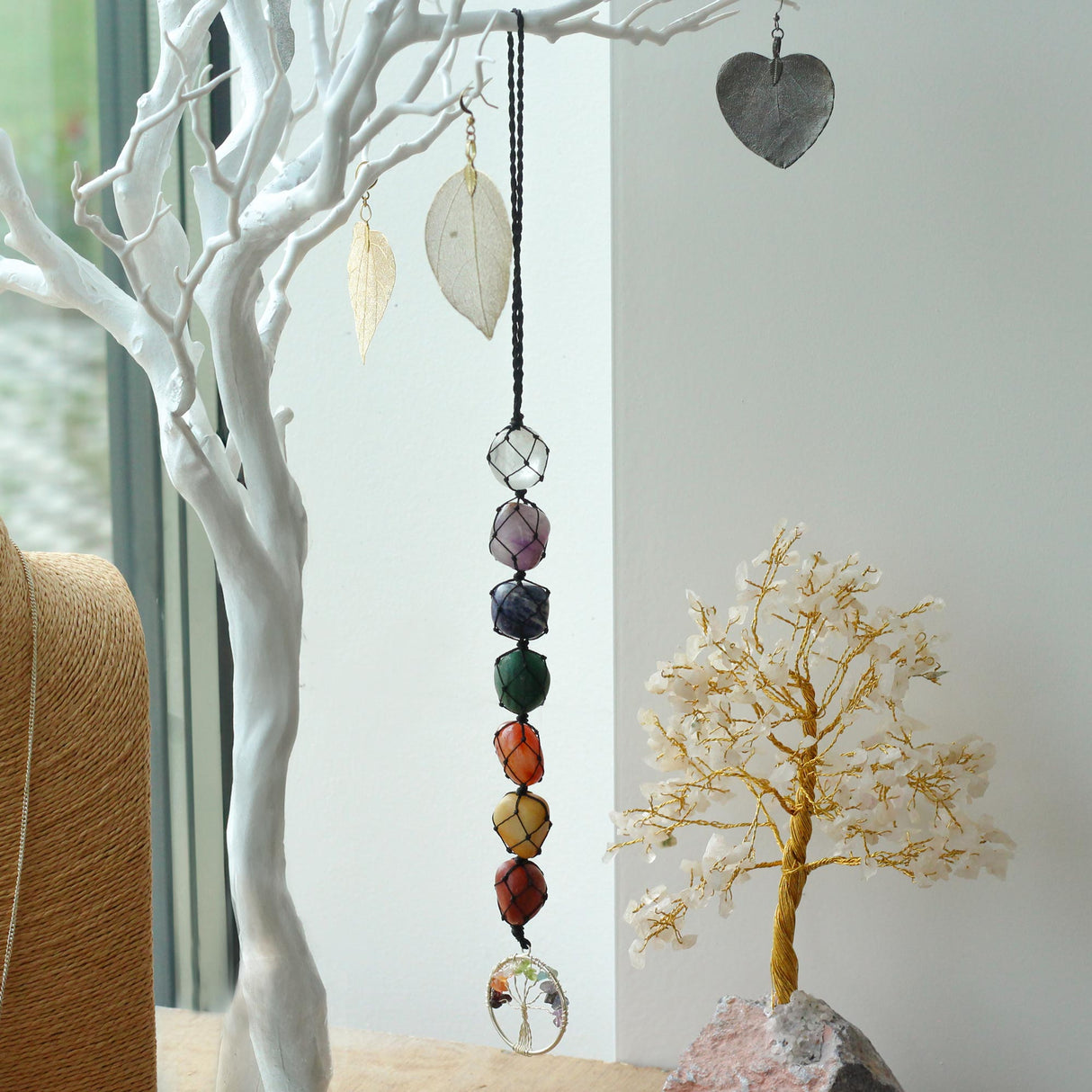 Handcrafted Tree of Life Chakra Pendant Necklace with Seven Healing Stones for Balance and Spiritual Growth - SHAMTAM.COM