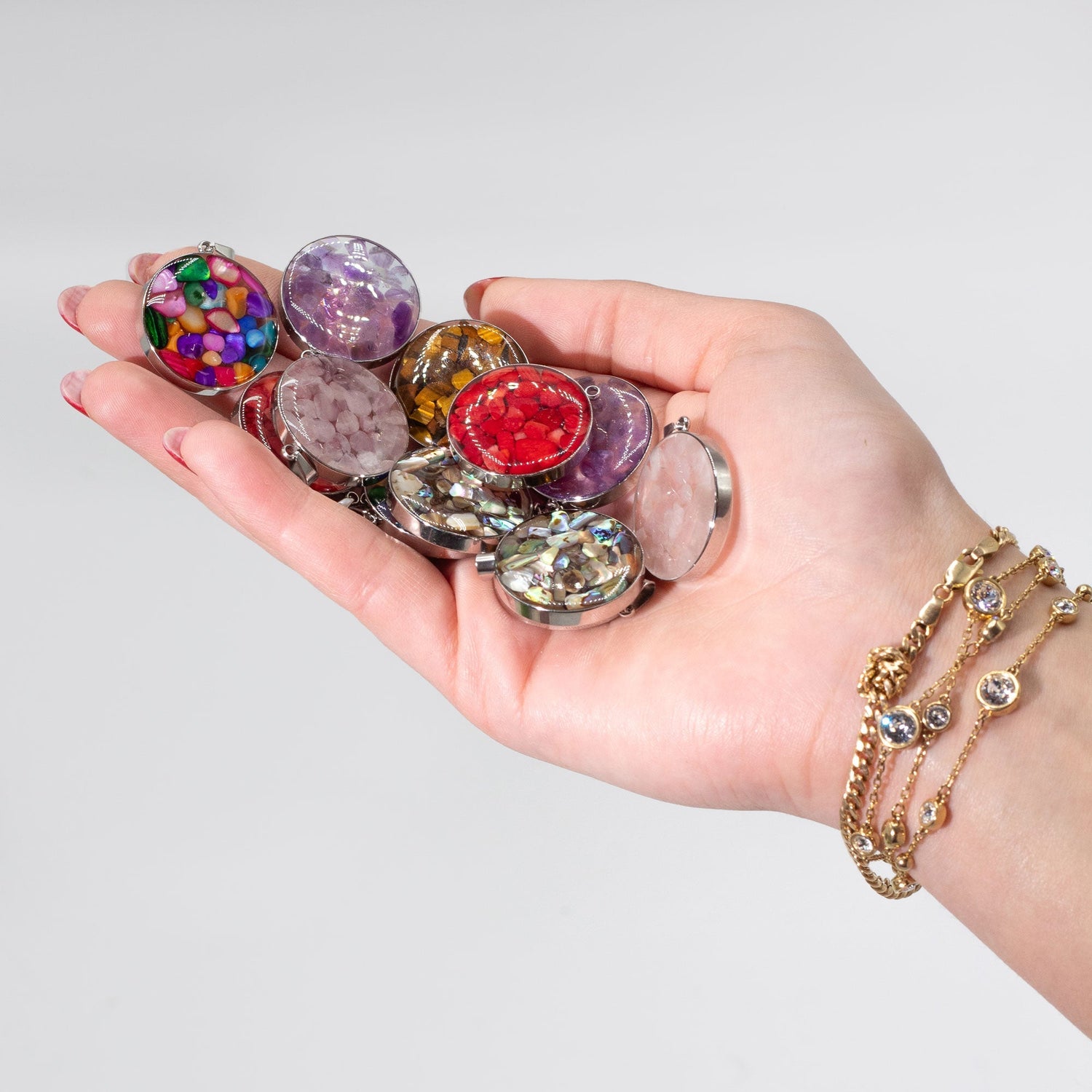 Steel Cased Pendant Round - 12 Assorted Gemstone Chips & Shells (12 pcs) - SHAMTAM.COM