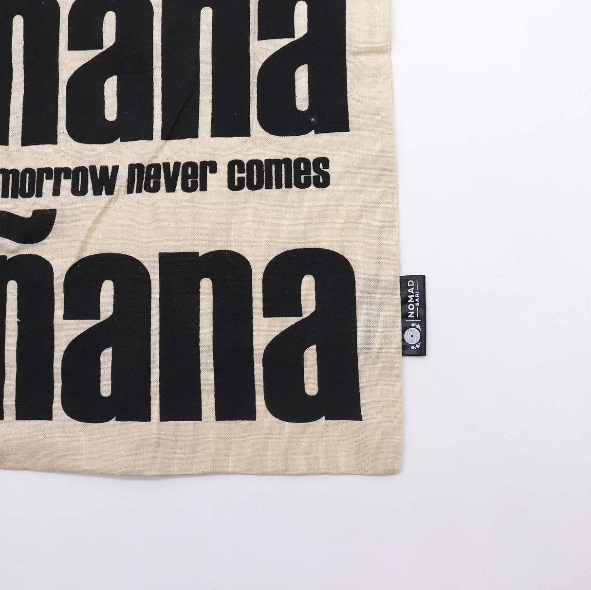 Iconic Basic Tote Bag - Mañana Mañana - Natural 4oz - SHAMTAM.COM