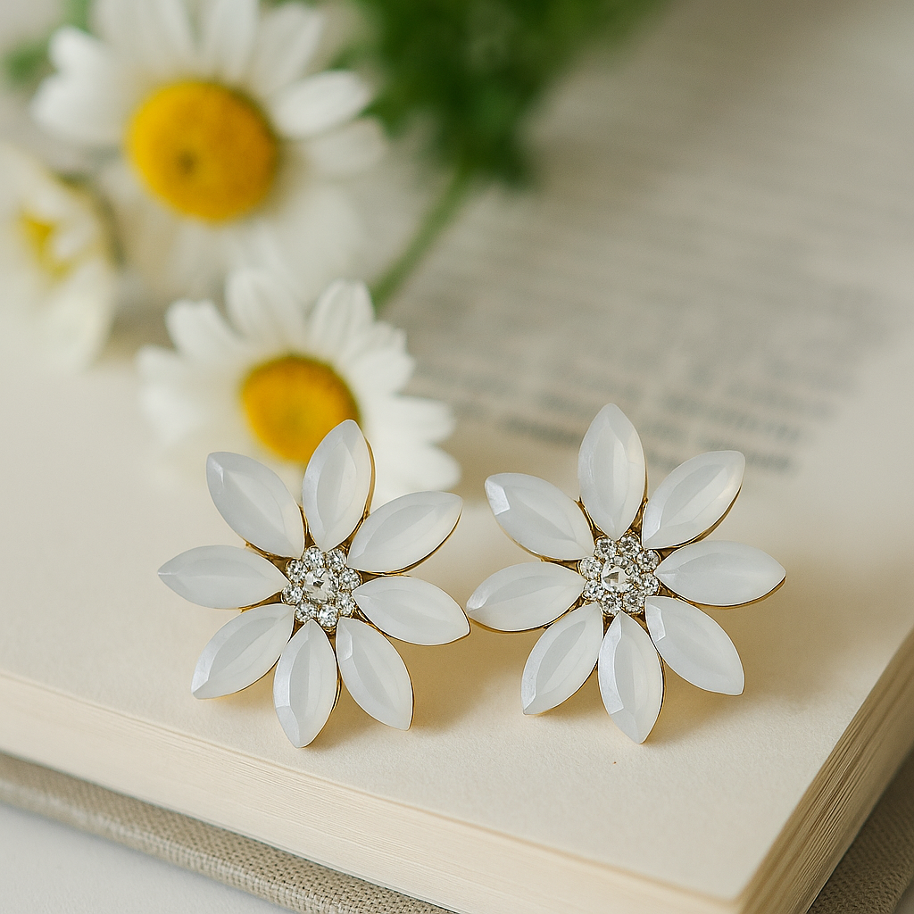 Vintage Glass Daisy Crystal Stud Earrings