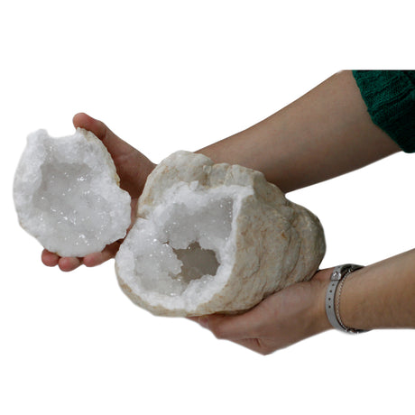 Kalssitt Kvarts Krystall Geode 15-18 cm