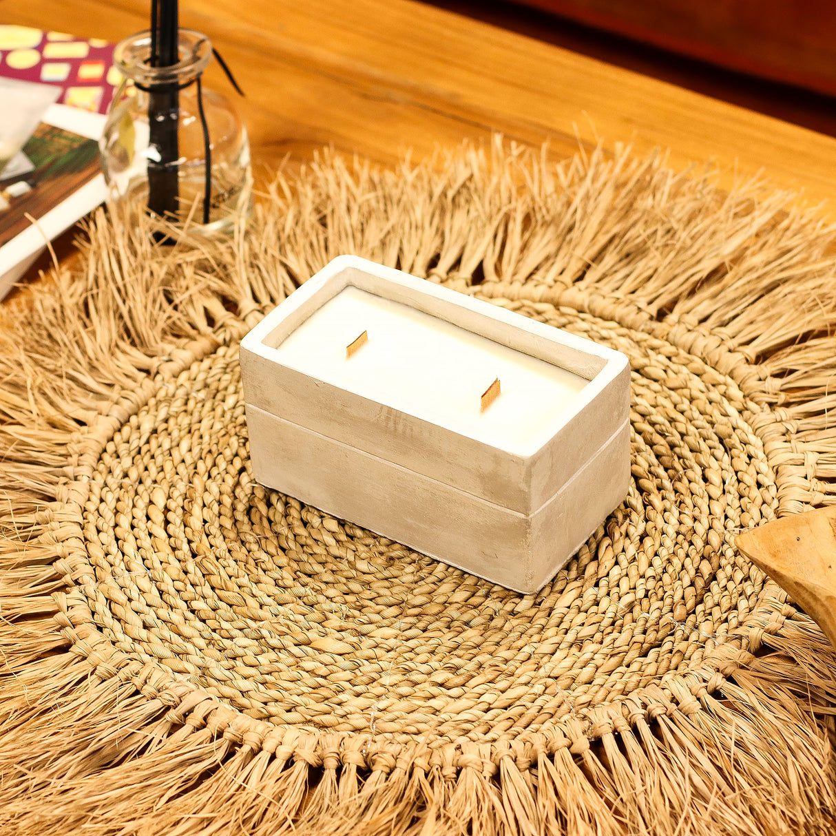 Scented Candle Spiced South Sea Lime Wooden Wick