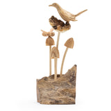 Handgeschnitzte Parasiten-Holzkunst – Vogel & Biene auf Pilzen