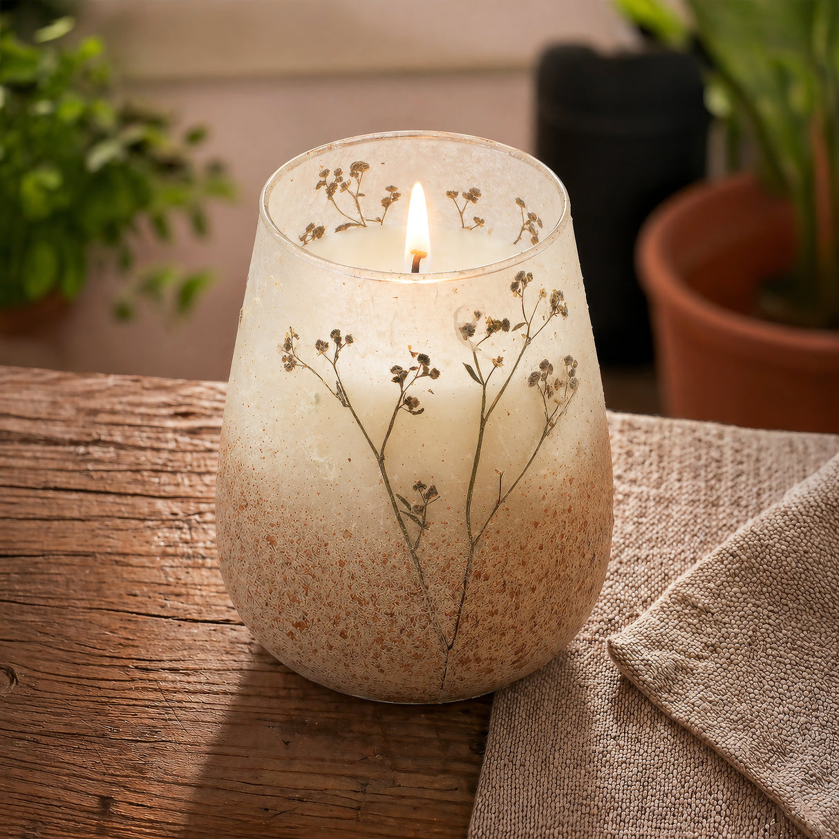 Vysoké skleněné svíčky ve skle – Wildlight Woods