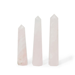 Šestihranný obelisk z růženínu, přibližně 11 cm