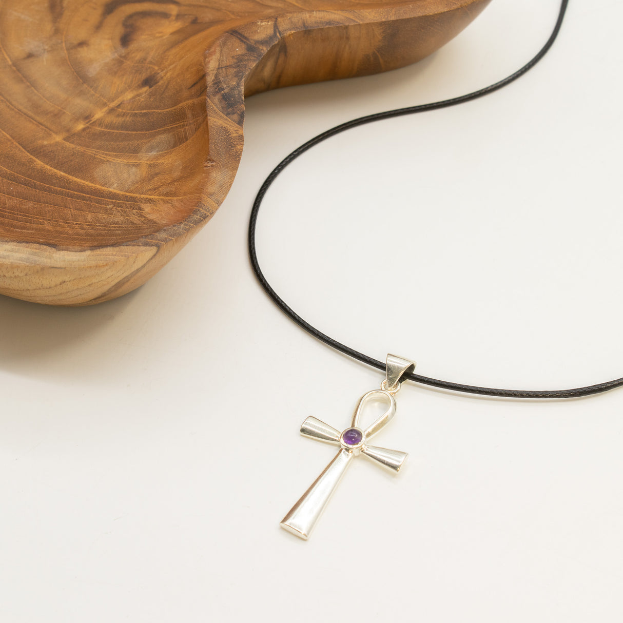 Indický náhrdelník s duchovním motivem - stříbrem pokovený (šňůra 45 cm) - Ankh, symbol věčného života