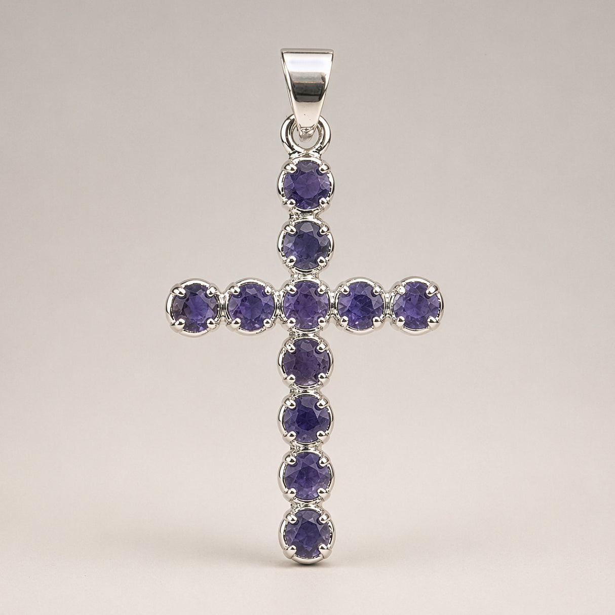 Pendente Devocional Indiano - Banhado a Prata (Corrente de 45cm) - Crucifixo Ionite