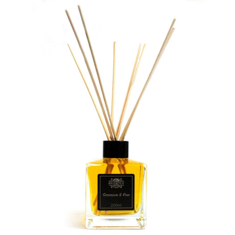 Geranium & Rose Reed Diffuser Essential Oil 200ml - SHAMTAM.COM