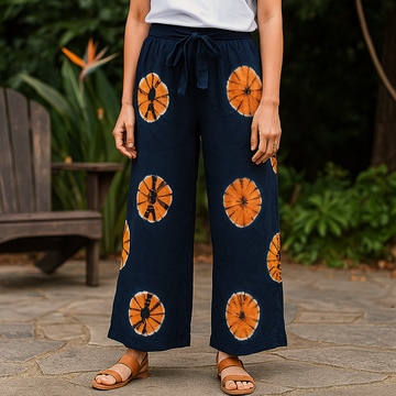 Japanilaishenkiset laivastonsininen-oranssi batik leveälahkeiset lounge-housut