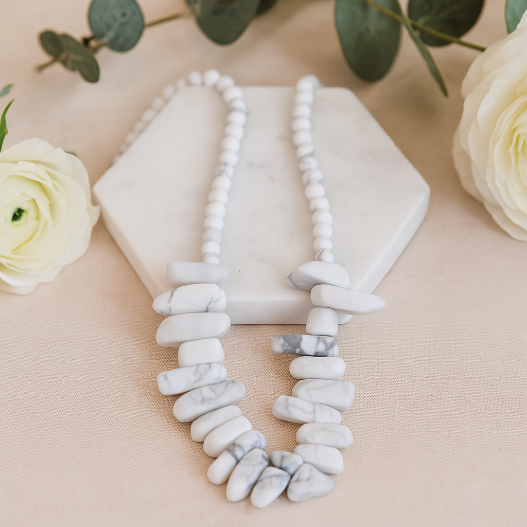 Náhrdelník z bílého jaspisu