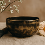 Kleine indische Mondphasen-Klangschale – (ca. 550 g) – 13 cm