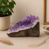 Mittlerer natürlicher Amethyst-Cluster von hoher Qualität (ca. 350–450 g, 7,5–10 cm)