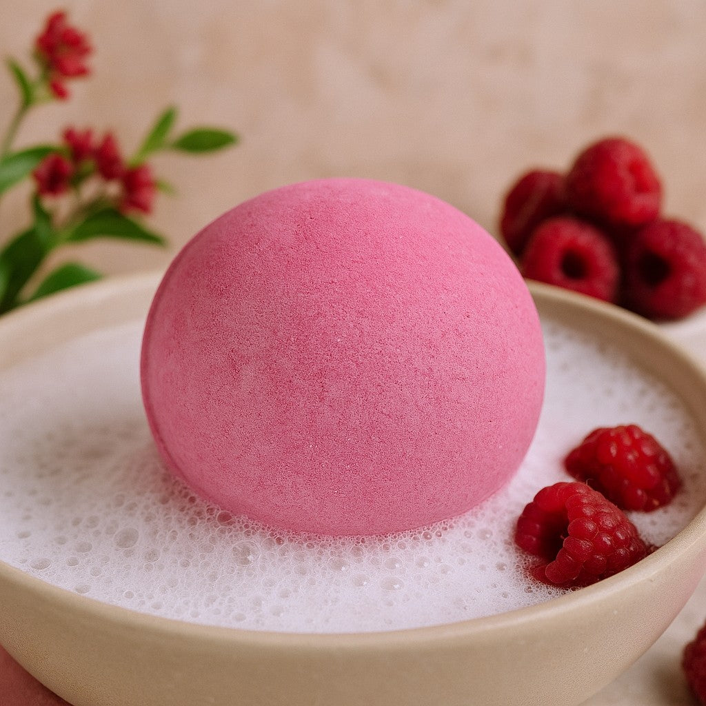 Koupelová bomba Berry s bambuckým máslem 180g