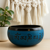 Cuenco tibetano azul polvo cinco mantras de Buda 16 cm