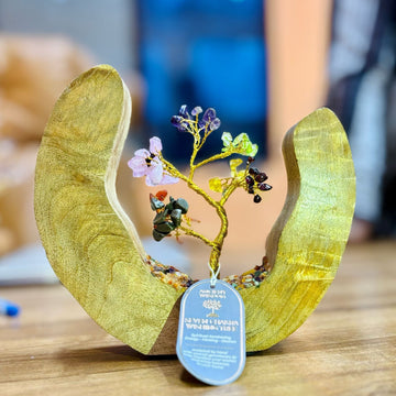 Anillo Árbol de Gemas de los 7 Chakras Madera de Mango 60 Chips