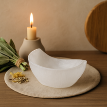Selenite Moon Bowl 10cm, Ritual Bowl