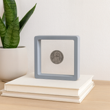 Ramka do wyświetlania 3D unosząca się 11x11cm szara