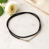 Czarny sznurek do naszyjnika z zamszu ekologicznego 55cm 2.5mm